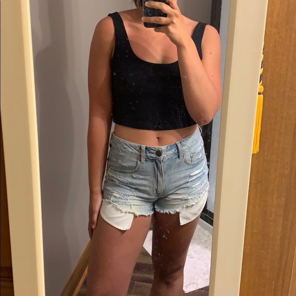 American Eagle Hi-Rise Festival Shorts